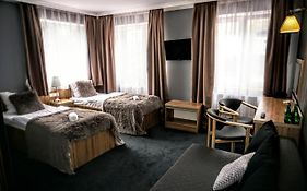Aviator Restauracja & Spa Pabianice 3*